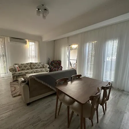 Appartement Cem House